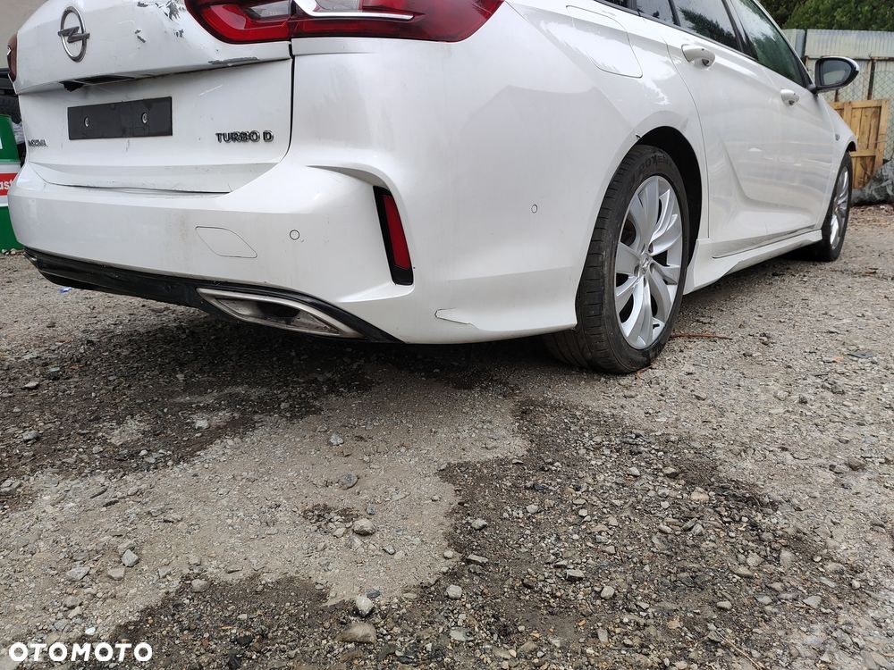 Opel Insignia - 19