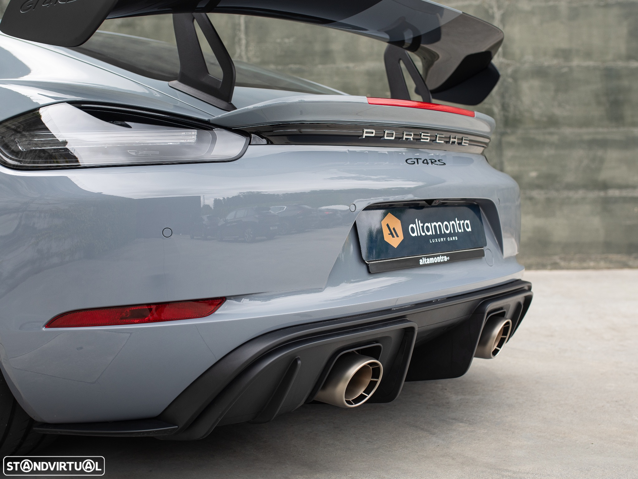 Porsche 718 Cayman GT4 RS - 21