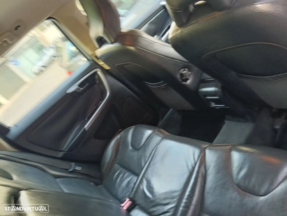 Volvo XC 60 2.4 D Geartronic - 22