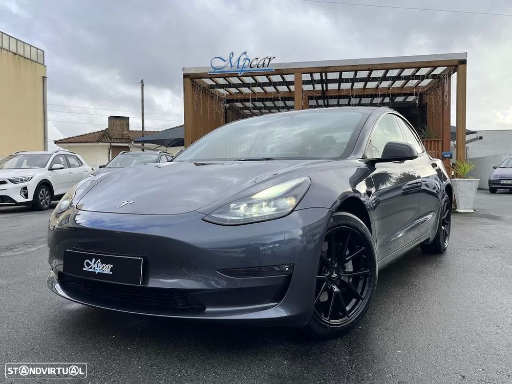 Tesla Model 3 Long Range Tração Traseira - 1