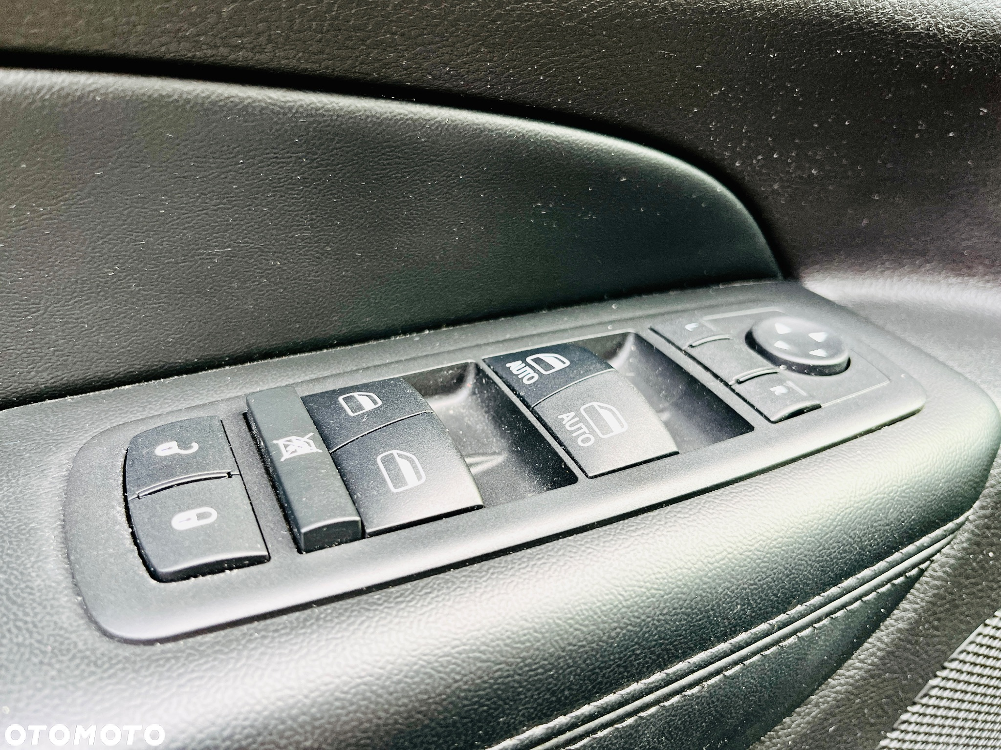 Jeep Grand Cherokee 3.6 V6 Laredo - 9