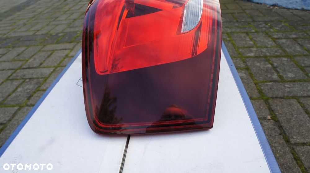 TYLNA LEWA LAMPA AUDI A3 8P3 LIFT 3D - 3