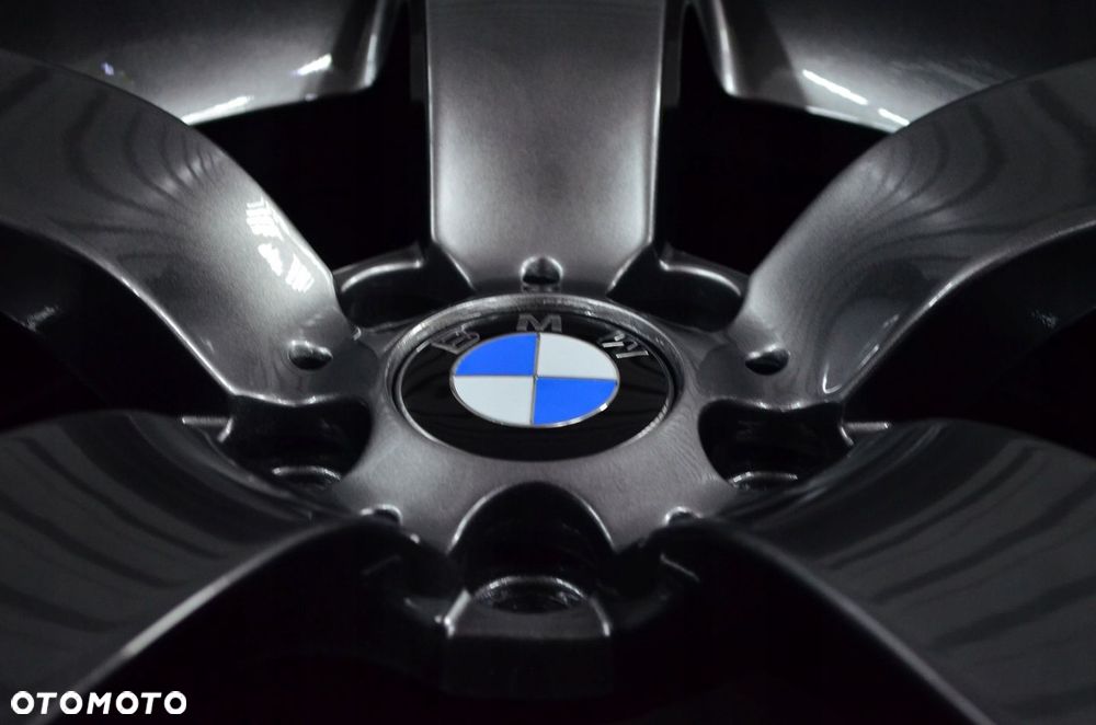 Felgi BMW 5x120 R17 e90 e92 93 F30 F31 F32 E60 E61 E32 E38 ET20 - 7