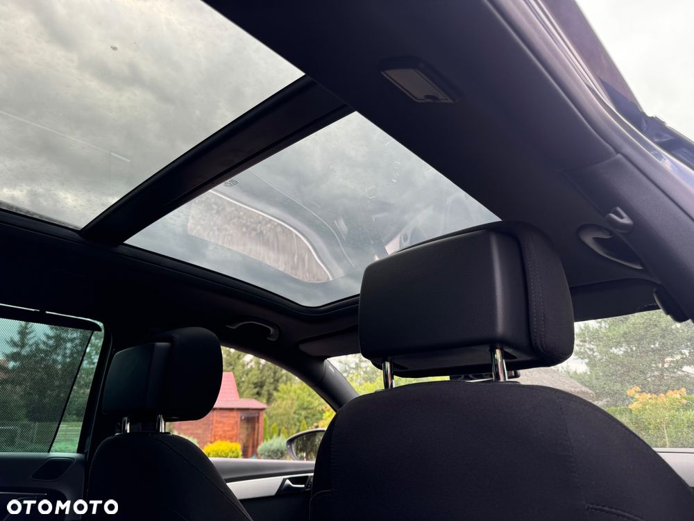 Volkswagen Passat Alltrack - 16