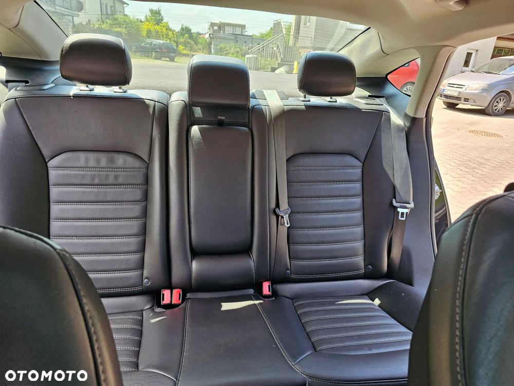 Ford Fusion - 12