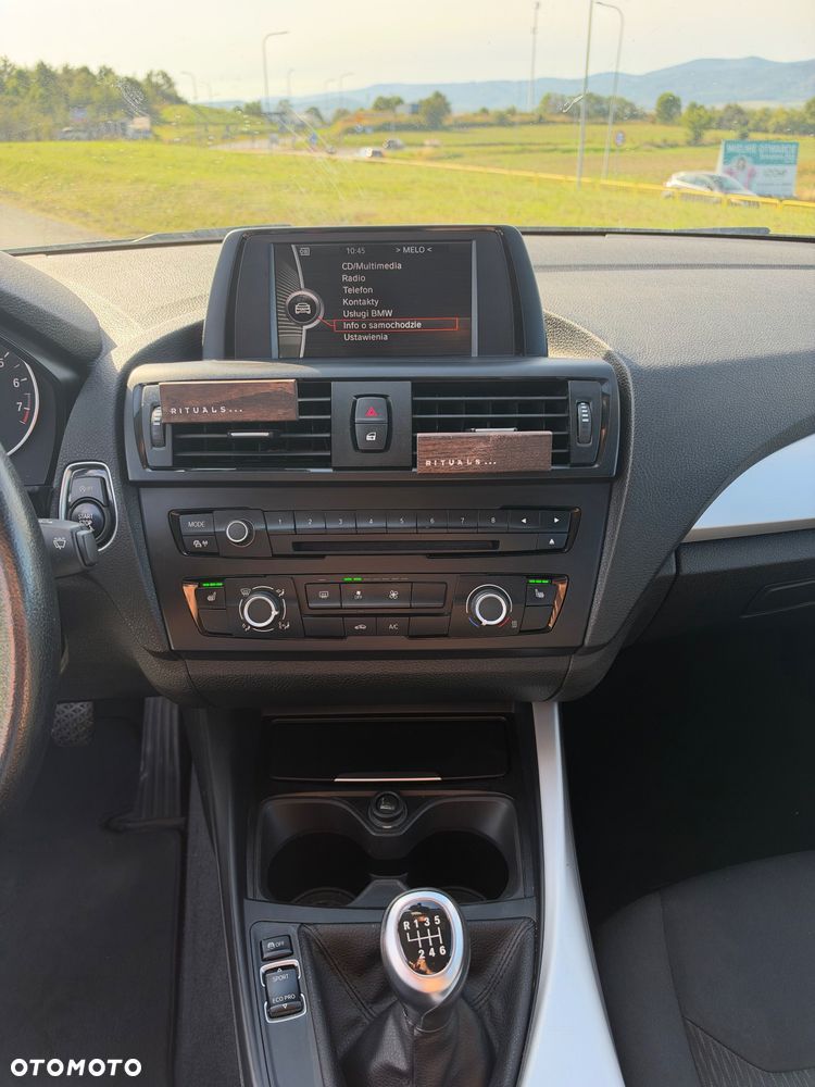 BMW Seria 1 116i Sport Line - 12