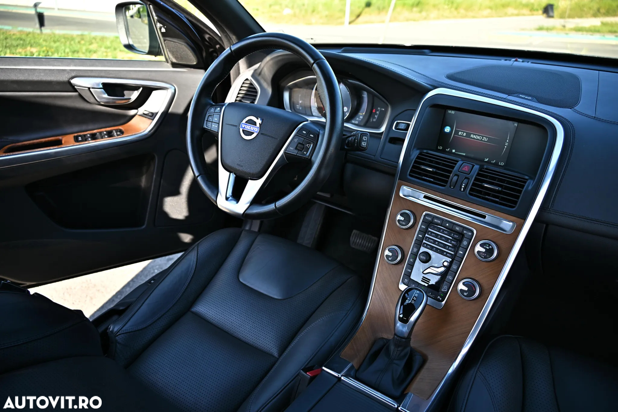 Volvo XC 60 D4 AWD Geartronic Linje Inscription - 30