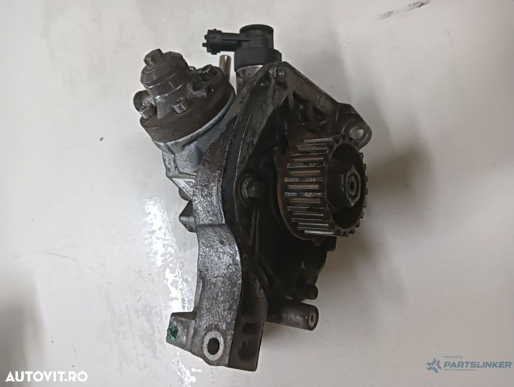 Pompa inalte presiune  FORD FIESTA VII 2017 - > 1.5 TDCi XUJC, XUJD, XUJE, XUJF, XUJG, XUJK, XUJL, XUJM, XUJN, XVJE 0445010592 - 2