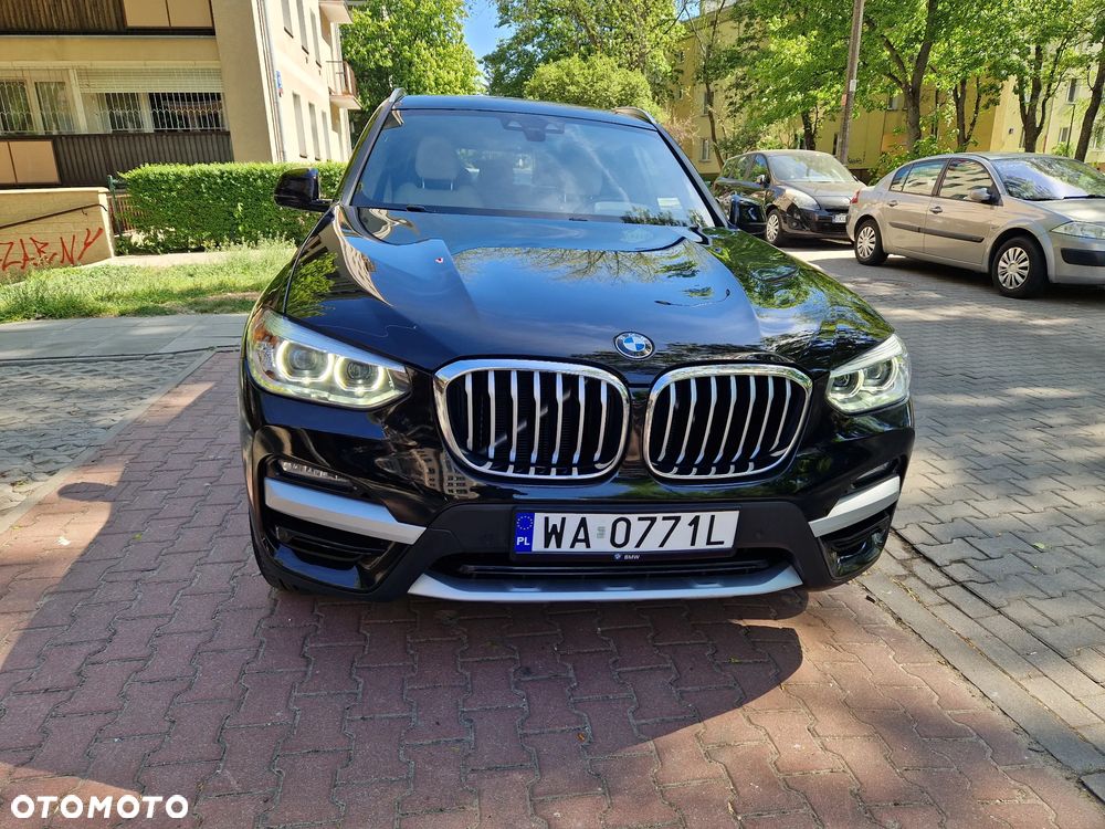 BMW X3 xDrive30i GPF Luxury Line - 1