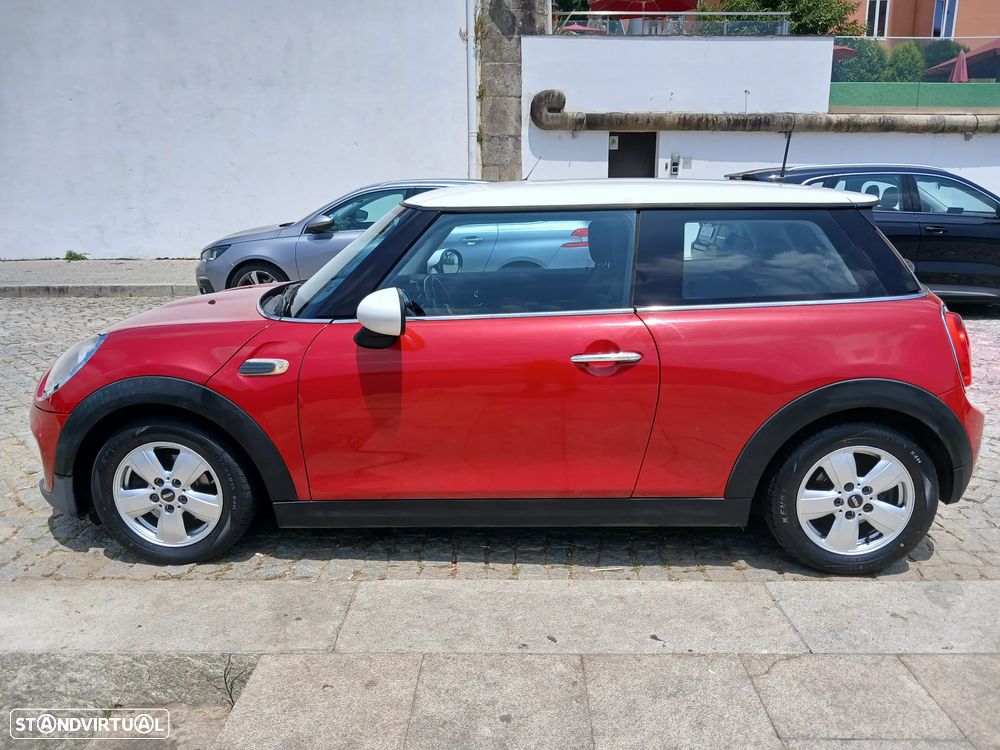 MINI 3 Portas Cooper D - 22