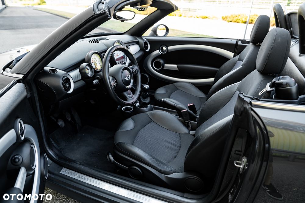 MINI Cooper Cabrio - 21