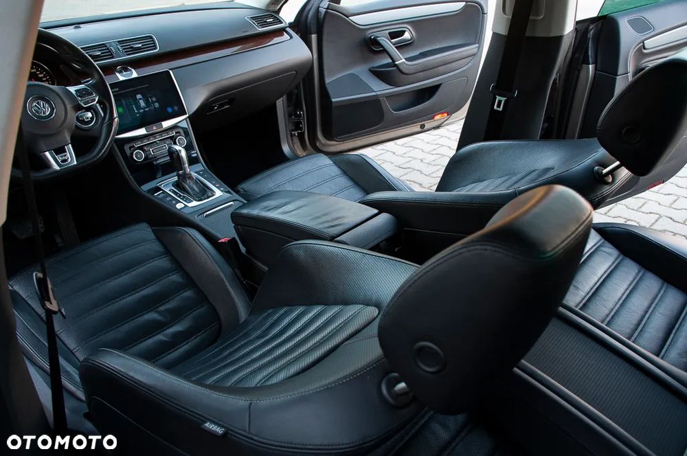 Volkswagen Passat CC - 26