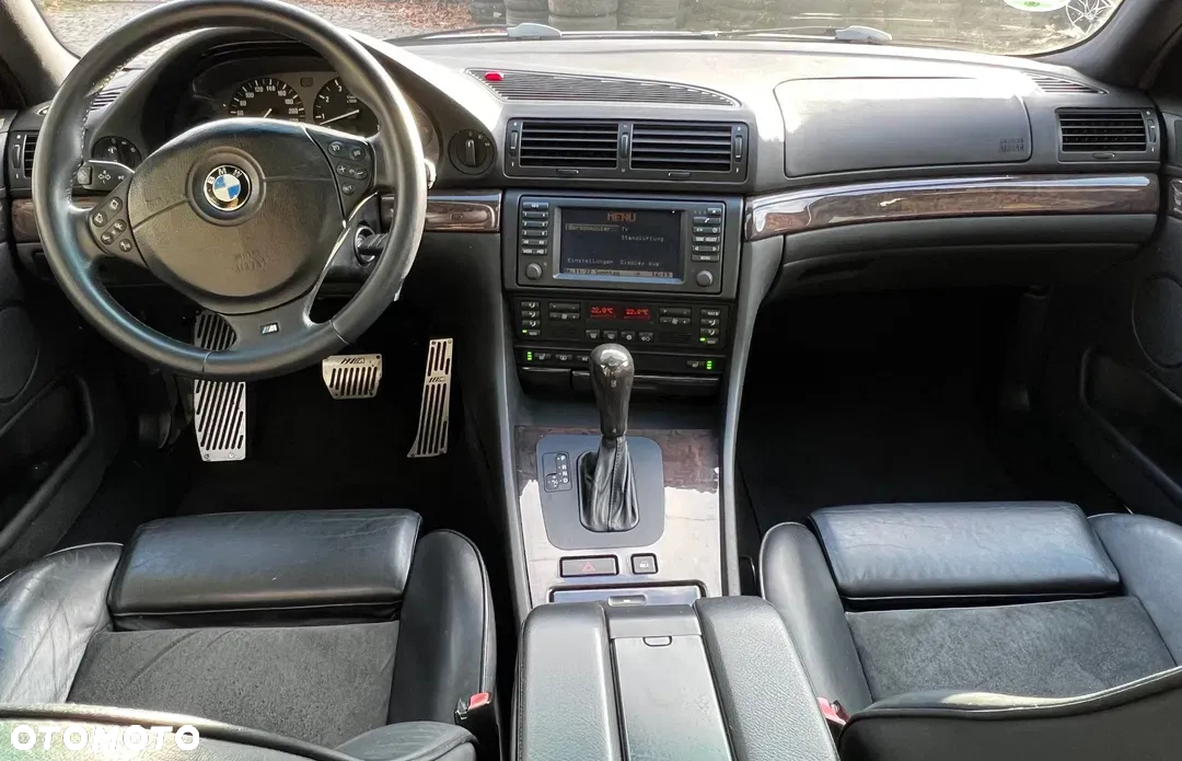 BMW Seria 7 735i L - 11