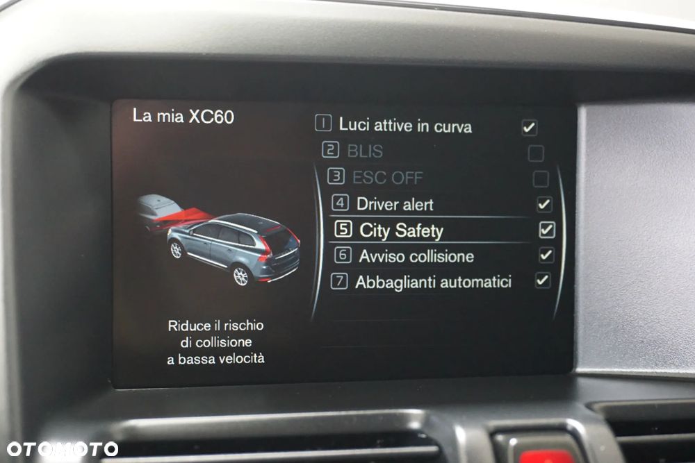 Volvo XC 60 - 38
