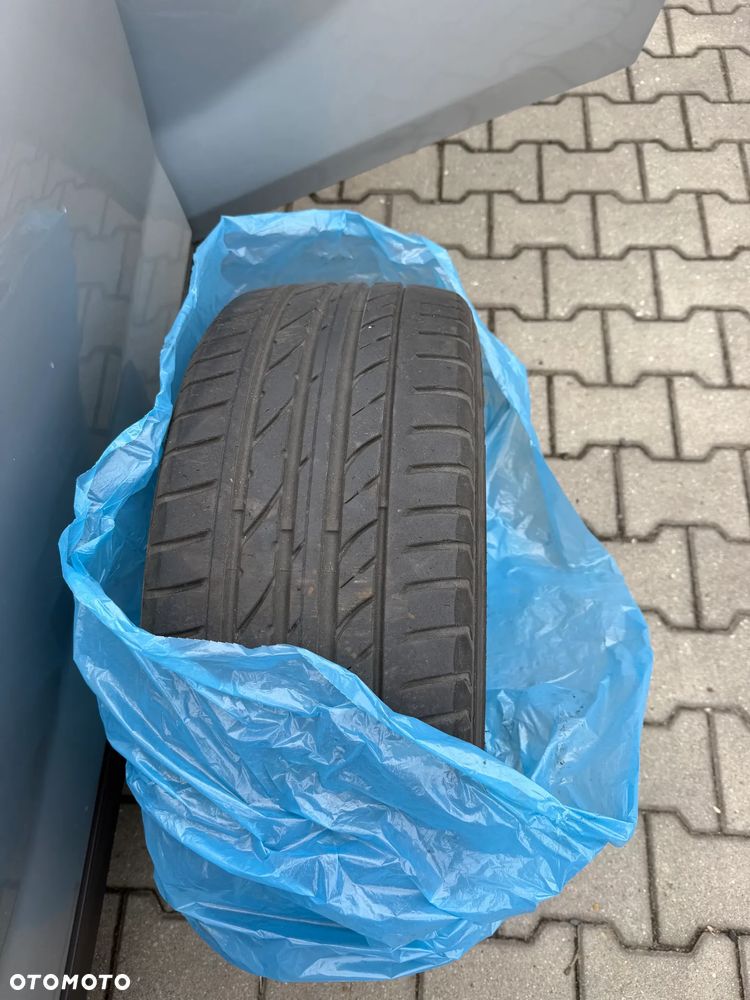 BMW X1 sDrive18d - 24
