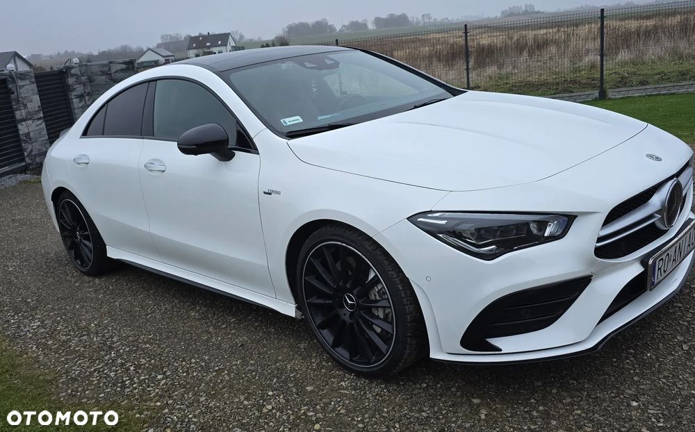 Mercedes-Benz CLA - 1