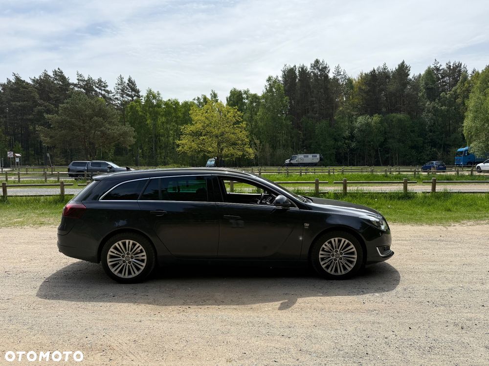 Opel Insignia 2.0 T Cosmo 4x4 S&S - 3