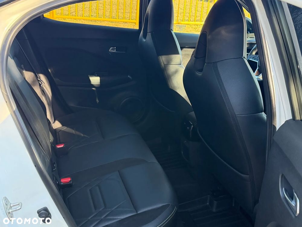 Nissan Juke 1.0 DIG-T N-Design DCT - 8