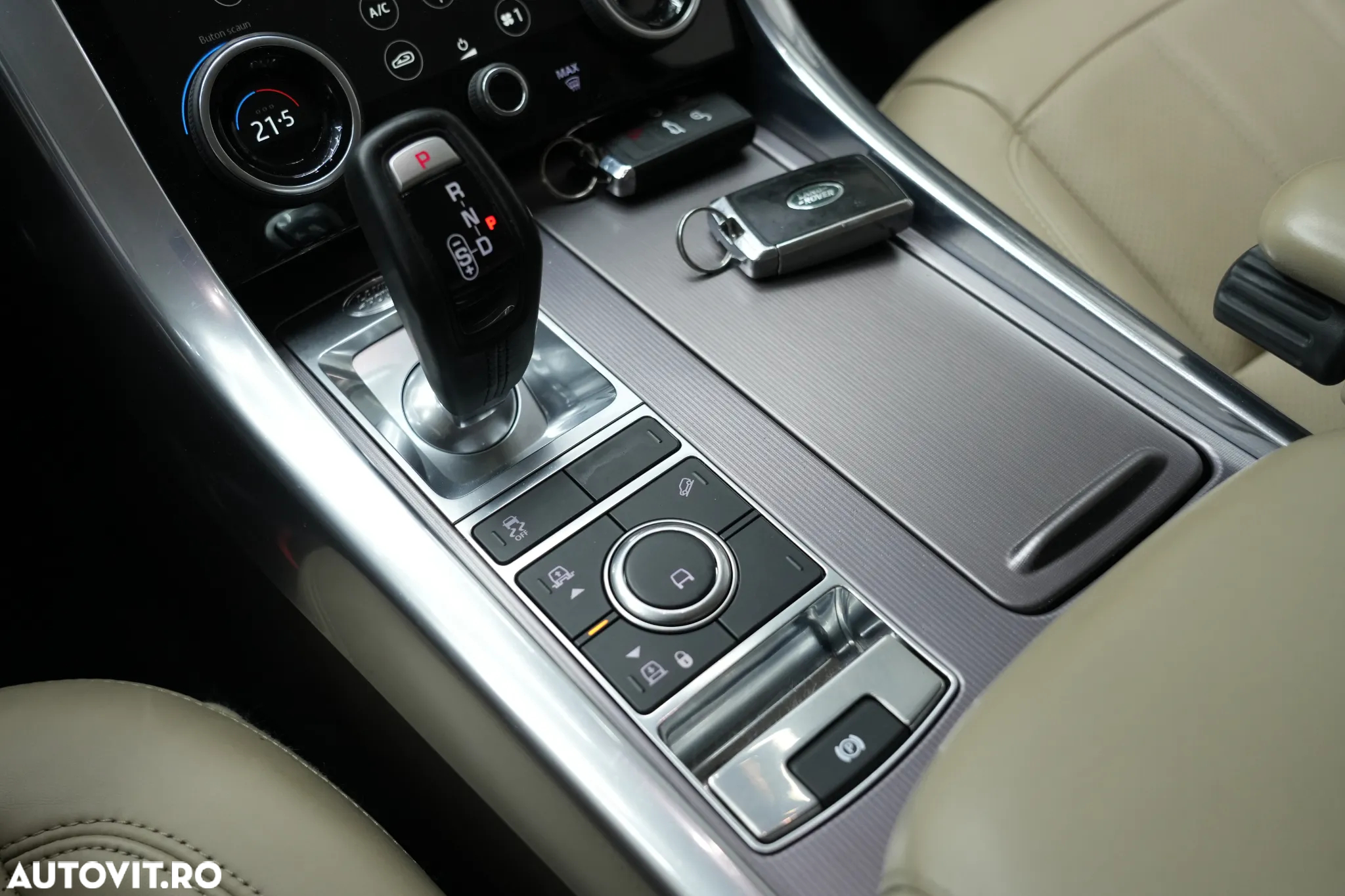 Land Rover Range Rover Sport 3.0 SDV6 HSE - 11