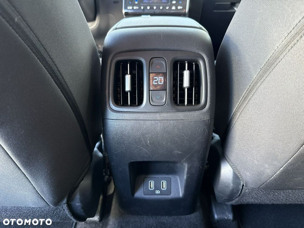 Hyundai Tucson 1.6 T-GDi HEV Executive 2WD - 26