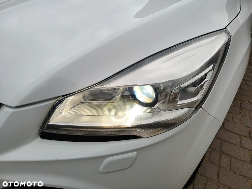 Ford Kuga - 16