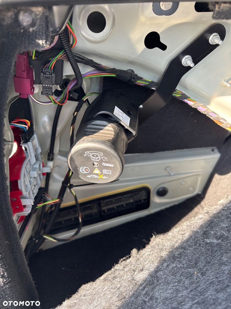 Mercedes-Benz Klasa C 220 CDI DPF BlueEFFICIENCY - 14