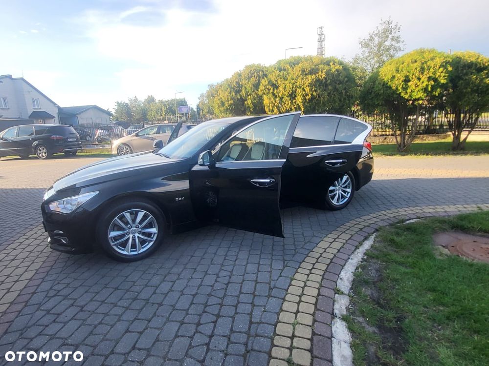 Infiniti Q50 - 11