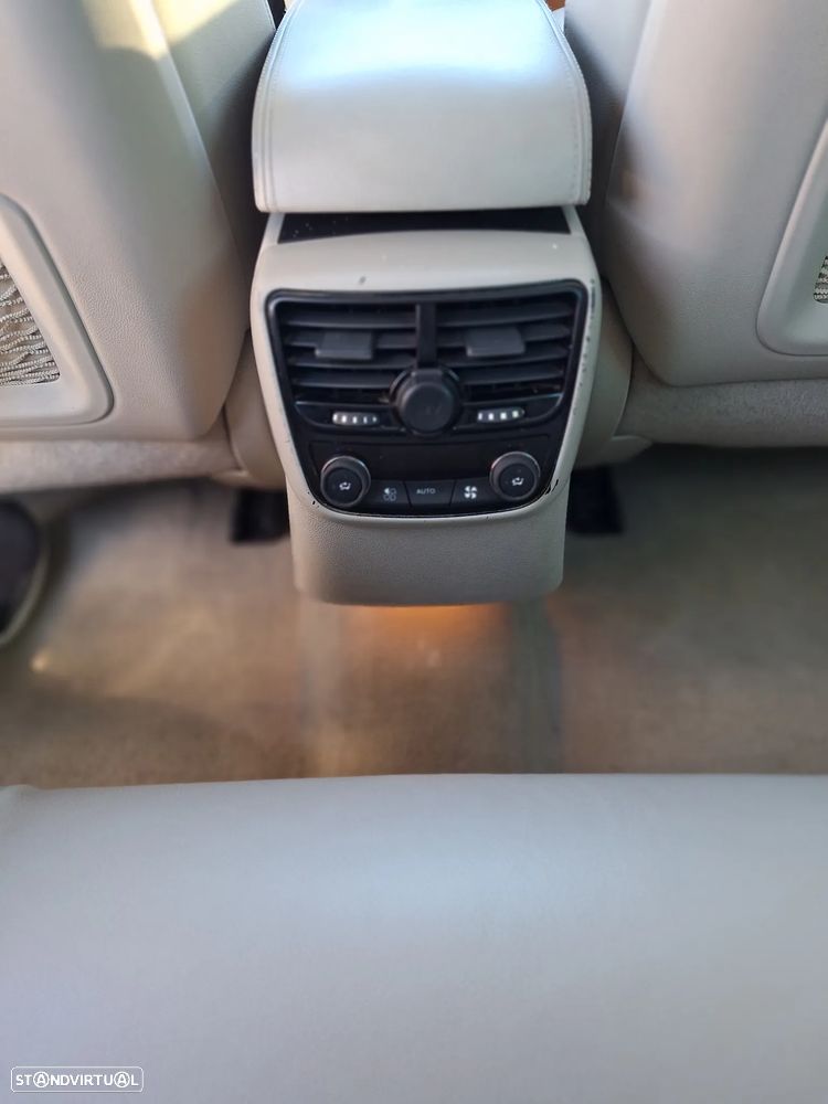 Peugeot 508 SW 1.6 e-HDi Allure 2-Tronic - 25