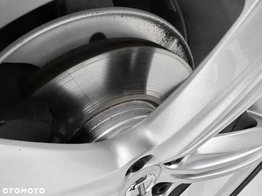Volvo V90 D4 Geartronic Inscription - 17