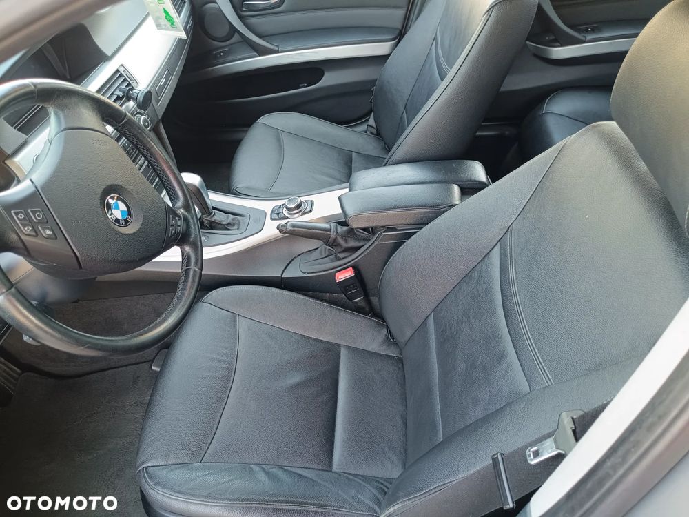 BMW Seria 3 320d - 5