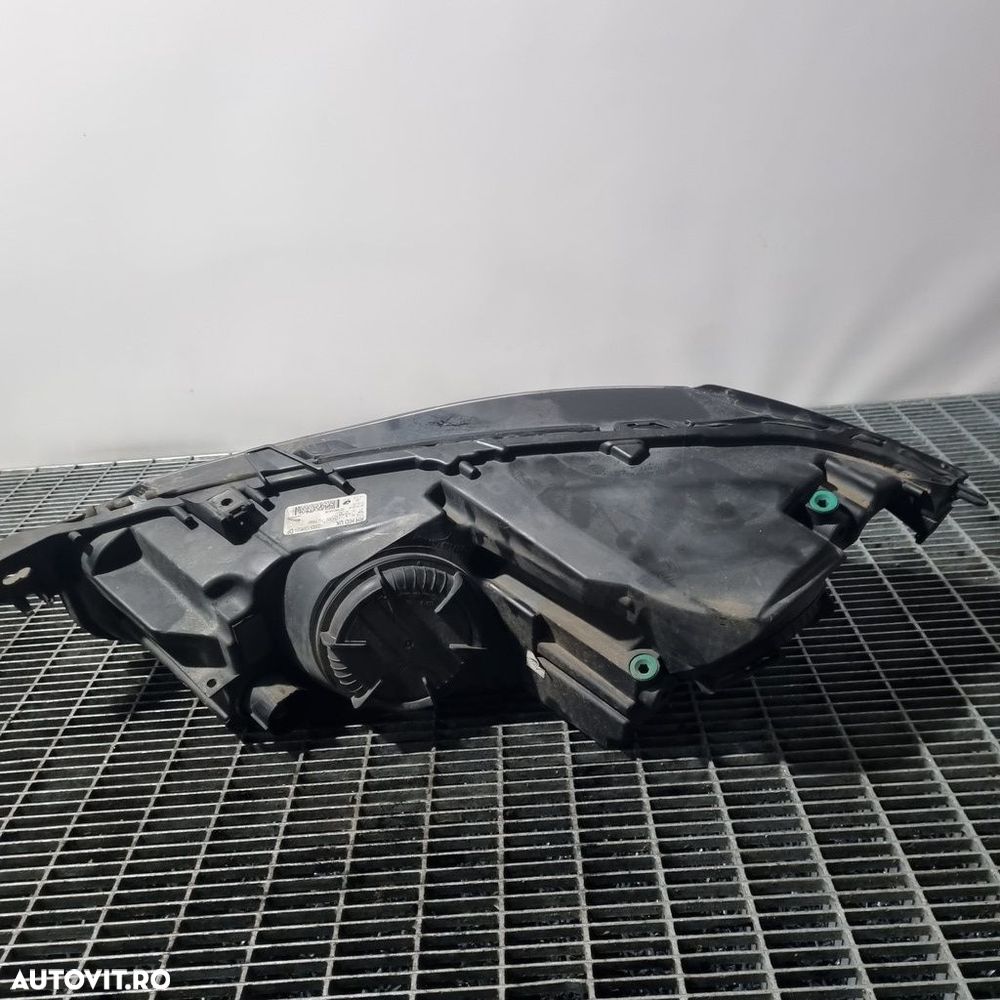 Far Dreapta Jaguar F - Pace 2015 - 2020 SUV 4 Usi (1374) Xenon - 2