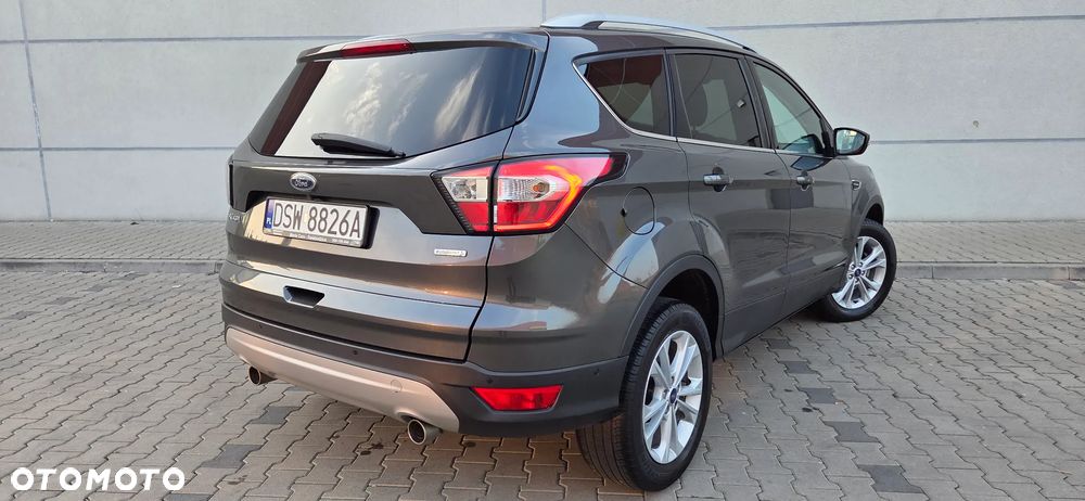 Ford Kuga 1.5 EcoBoost 2x4 Titanium - 7