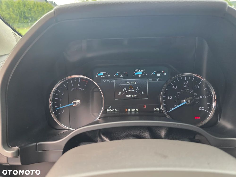 Ford Expedition - 34