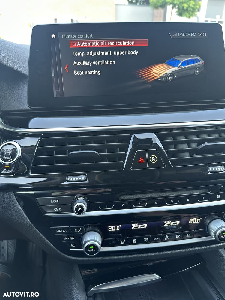BMW Seria 5 530i xDrive Touring Aut. Sport Line - 36