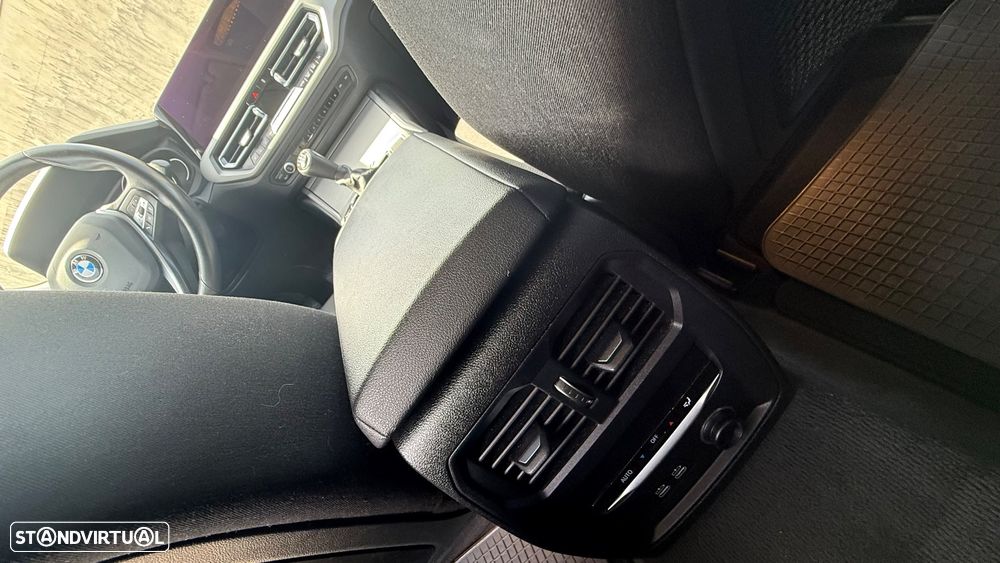 BMW 318 d Luxury Line - 9