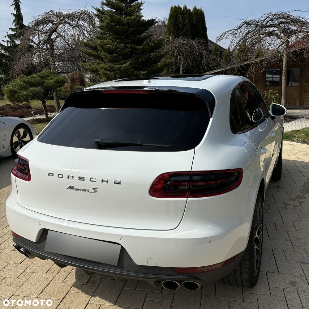 Porsche Macan S - 4