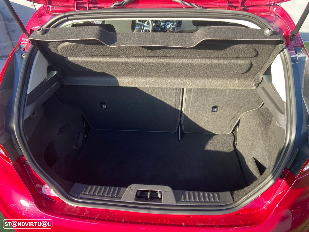 Ford Fiesta 1.0 EcoBoost S&S COOL&CONNECT - 28