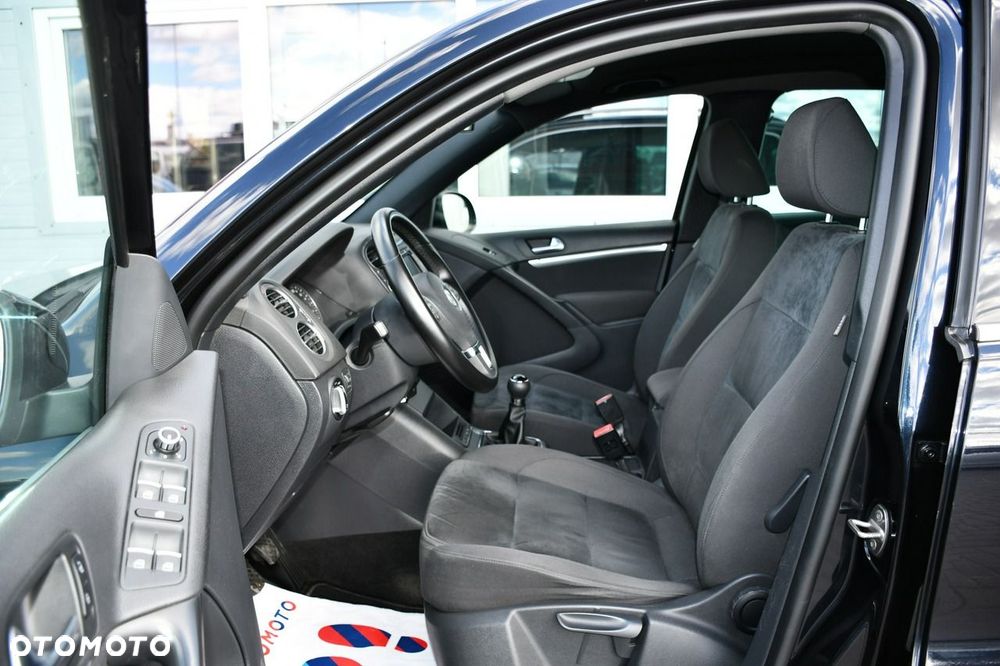Volkswagen Tiguan - 17