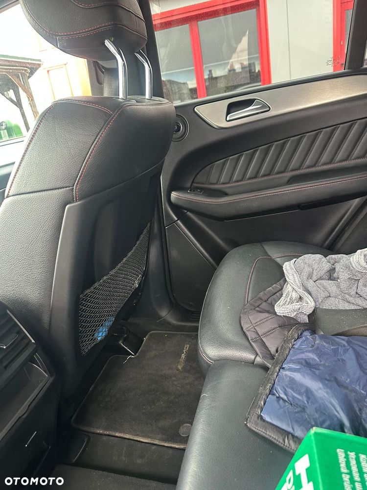 Mercedes-Benz GLE 450 AMG 4-Matic - 26