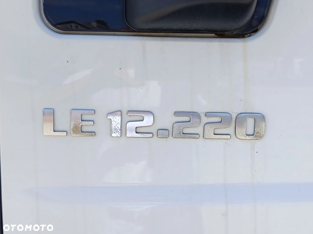MAN LE 2000 8.180 8.210 7.150 10.180 12.220 12.240 - 17