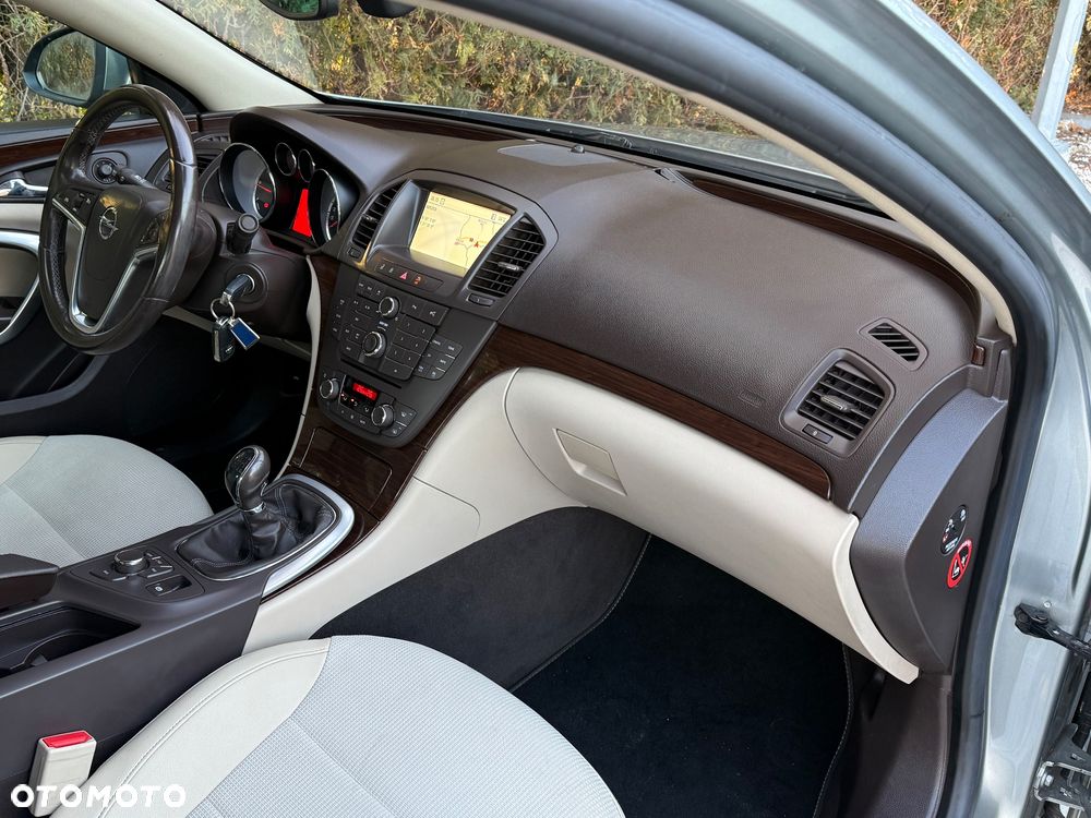 Opel Insignia 2.0 CDTI Cosmo 4x4 - 11