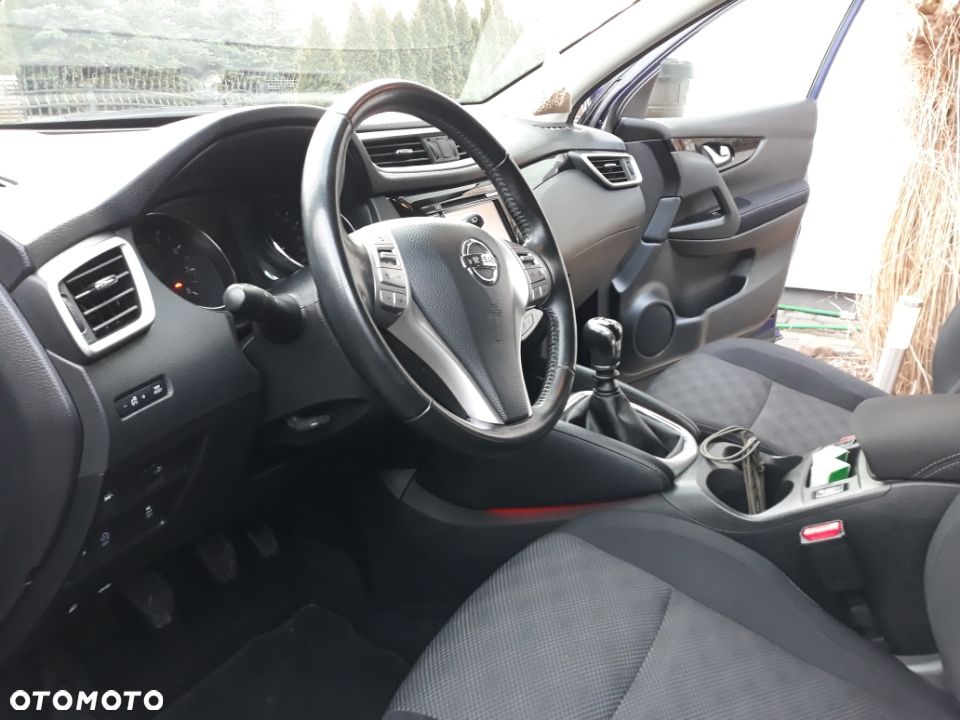 Nissan Qashqai 1.6 DIG-T N-Connecta - 8
