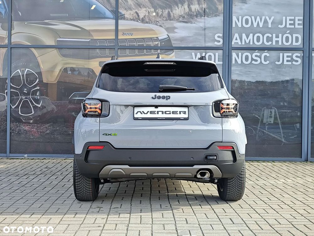 Jeep Avenger 1.2 T3 mHEV The North Face 4xe eDCT6 - 8