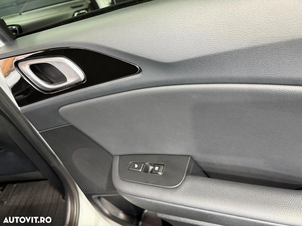 Kia Ceed 1.6 GDI DCT OPF Inspiration - 19