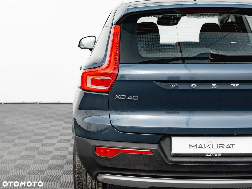 Volvo XC 40 T3 Momentum Pro - 12