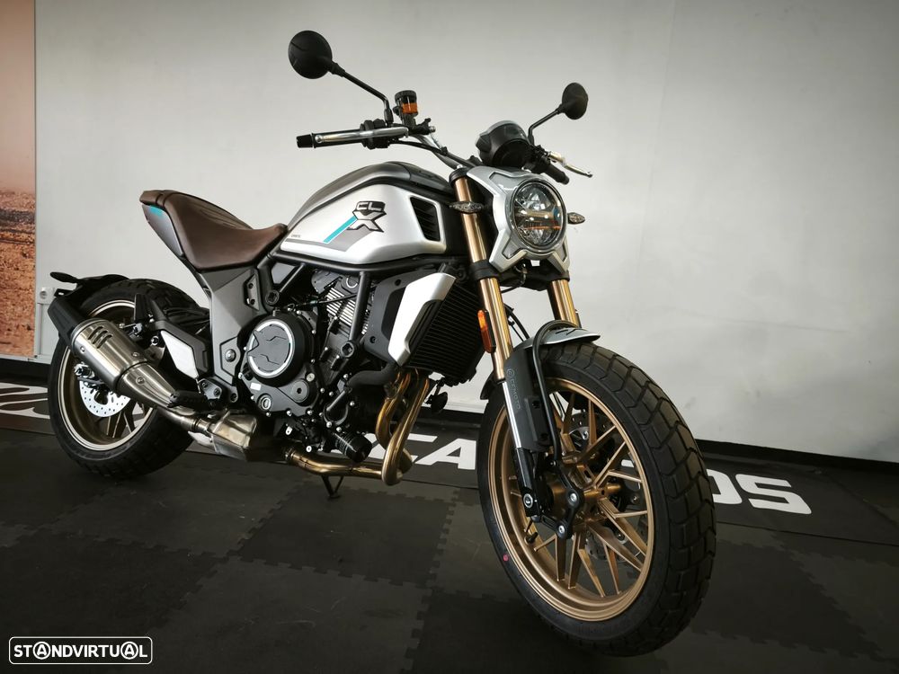 CF Moto 700CL-X Heritage Campanha CL - 3