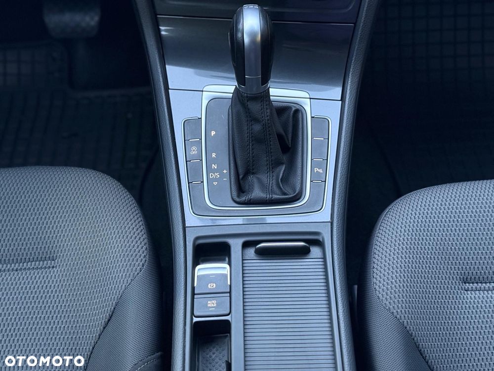 Volkswagen Golf 1.5 TSI BMT Highline DSG - 15