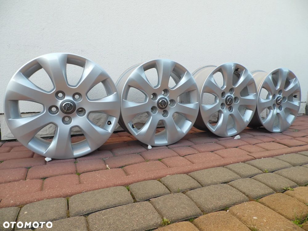 Felgi 17'' 5x120 Opel Insignia A - 3