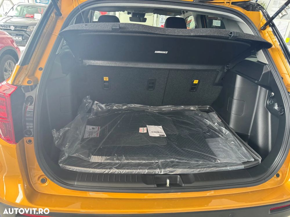 Suzuki Vitara 1.4 Boosterjet 6MT MHEV Passion - 6