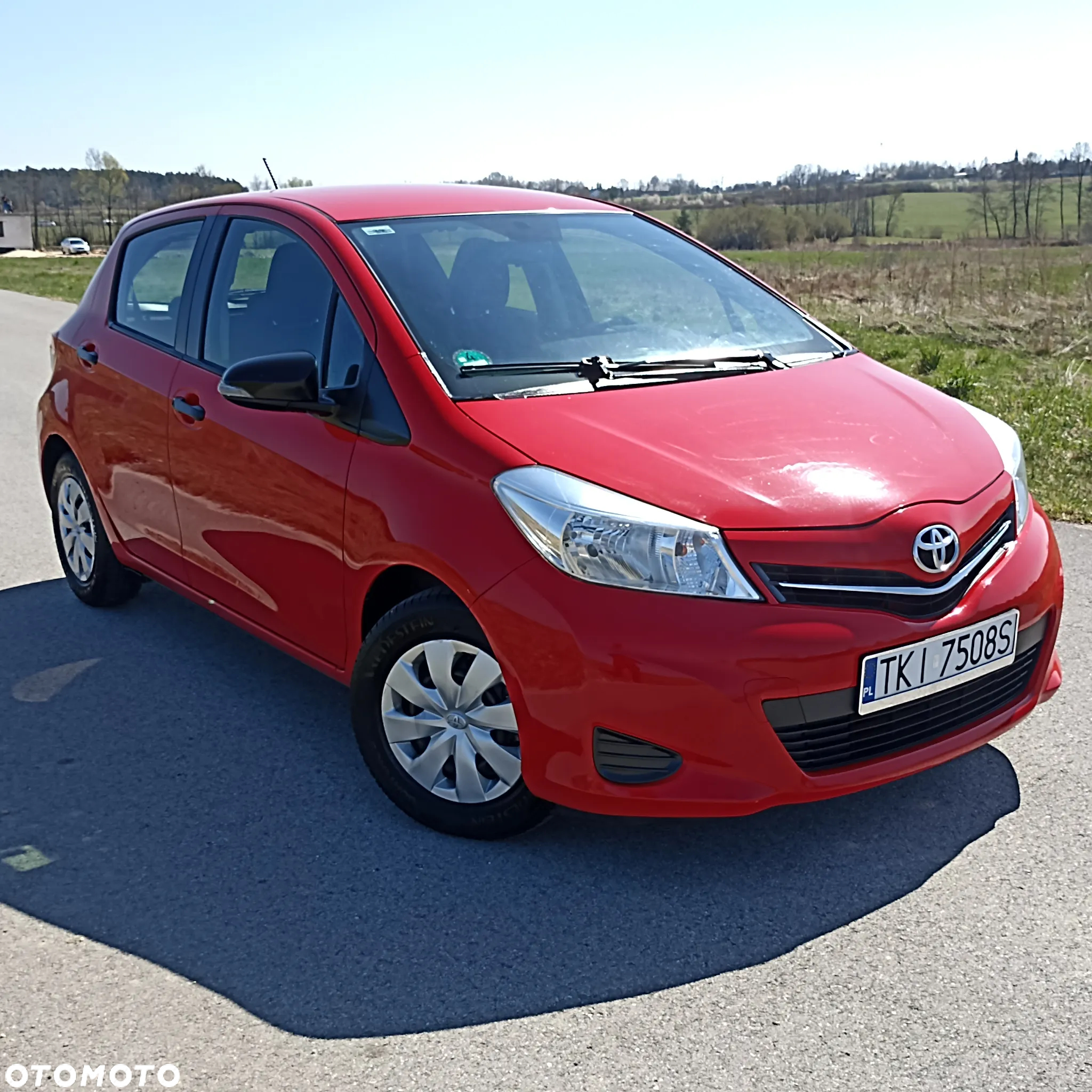 Toyota Yaris 1.0 Premium - 2